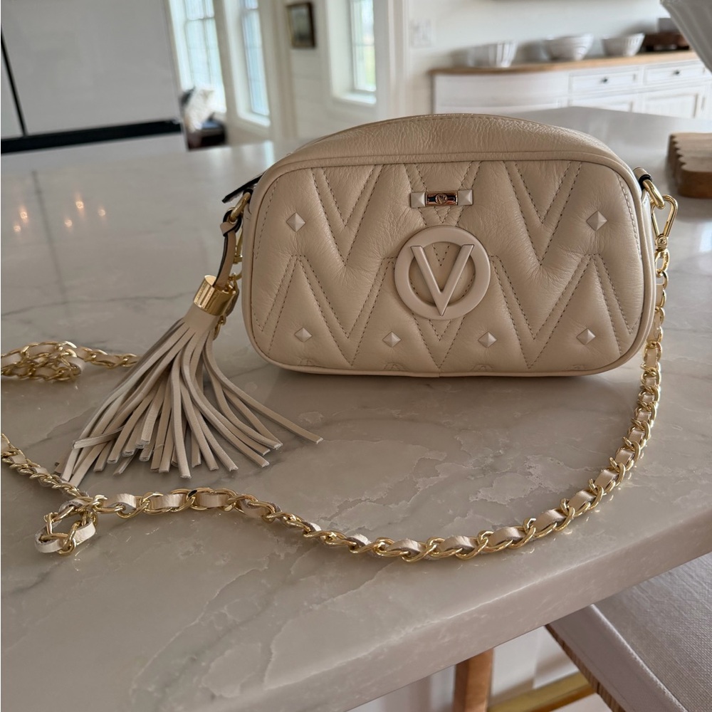 Elegant valentino Cream Quilted Crossbody Bag